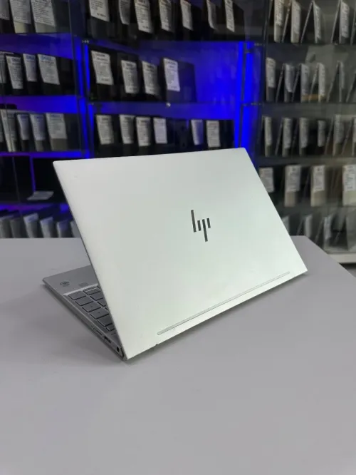 HP Envy 13 i7-10éme 8GB 512GB 14"FHD 
