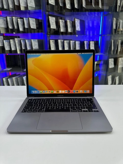 Apple MacBook Pro 2020 M1 Chipset 8GB 256GB 13,6" FHD ToucheBar/ID Apple M1 GPU