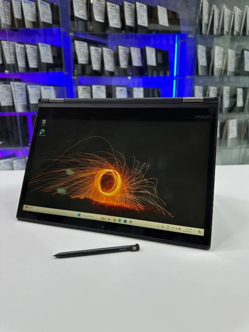 Lenovo Thinkpad Yoga 370 i5-7éme 8GB 256 SSD 14" FHD X360 Tactile