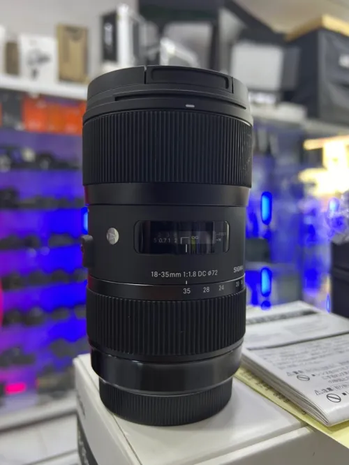 Objectif Sigma 18-35mm f/1.8 CANON neuf sous emballage 