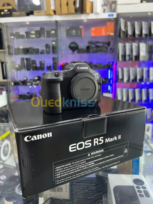 Canon EOS R5 Mark II 45MP Full-Frame 8K 60 Raw/4K 60 SRAW/4K 120 10-Bit Video