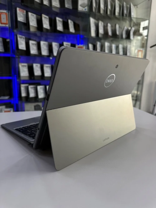 Dell LATITUDE 7200 2 in 1 TACTILE i5-8em 8GB 256GB 13" 