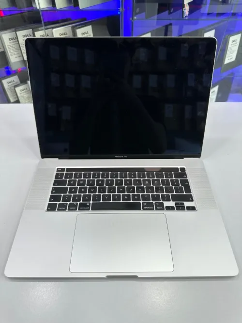 MacBook Pro 2019 I7 32GB RAM 512GB SSD 16"