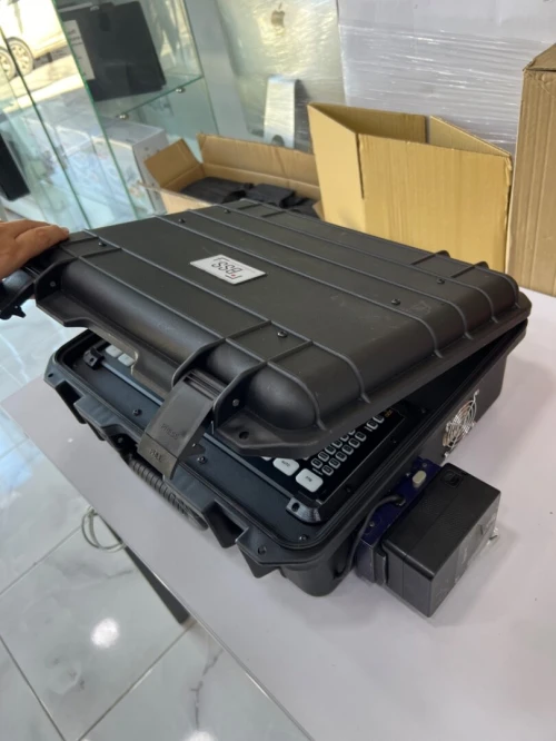 Régie vidéo mobile Blackmagic ATEM Mini Extreme ISO & Valise BSS-Case Extreme
