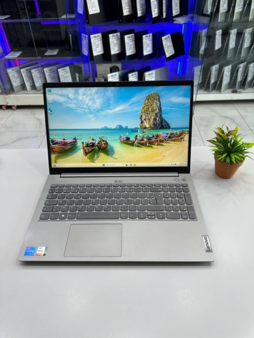 LENOVO THINKBOOK 15 i7-11éme 16GB 512GB SSD 15,6''