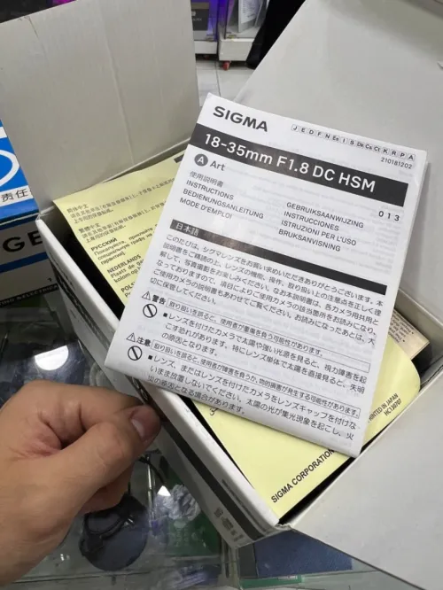 Objectif Sigma 18-35mm f/1.8 CANON neuf sous emballage 
