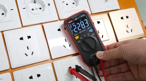 UNI-T UT123T MULTIMETER