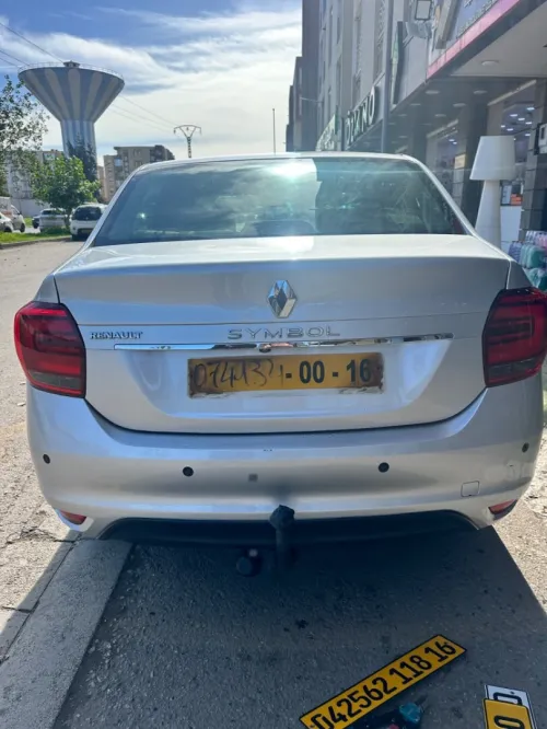 Renault Symbol 2018 Collection