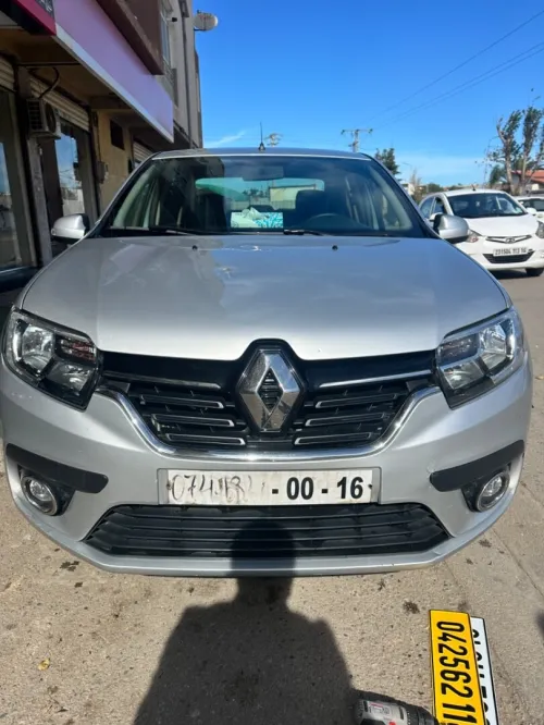 Renault Symbol 2018 Collection