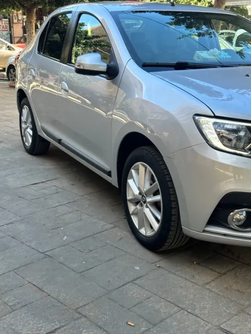 Renault Symbol 2018 Collection