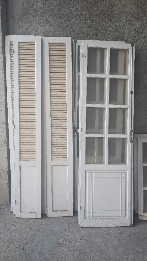 Lot fenêtres porte fenêtre et volets en Bois 