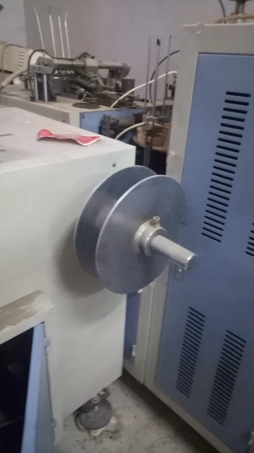 Machine a gobelets 4.5 5.5