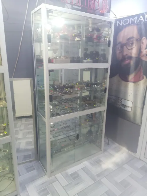 Vitrine bureau vitrine