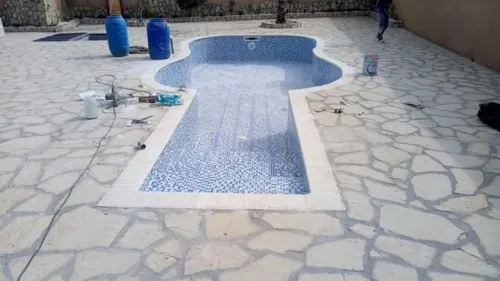 CONSTRUCTION DES PISCINES