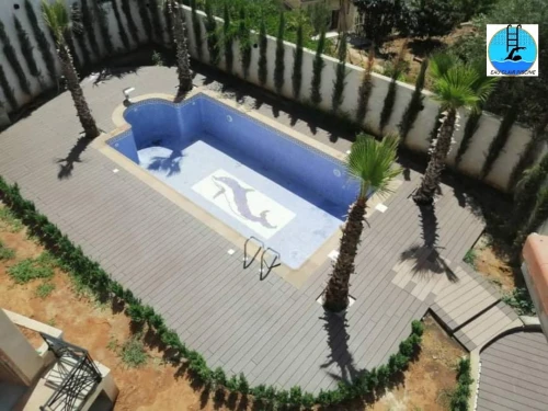 LES PISCINES  مسابح منزلية