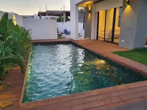 Construction des piscines بناء مسابح