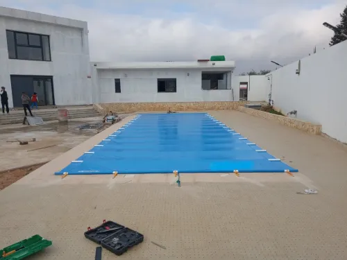 CONCEPTION ET CONSTRUCTION LES PISCINES