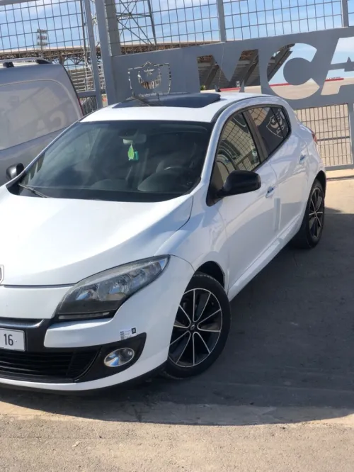 Renault Megane 3 2012 Play