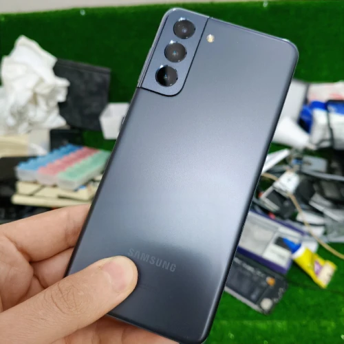 SAMSUNG S21