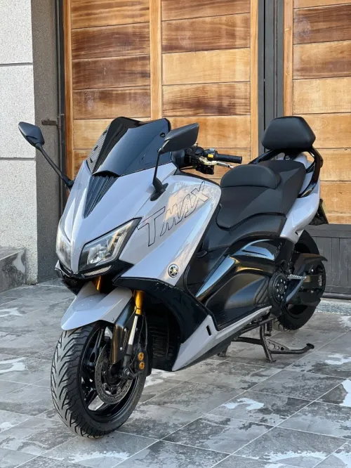 Yamaha Tmax Iron Max 2 2016