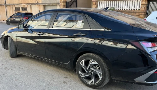 Hyundai Elantra 2025 Elantra