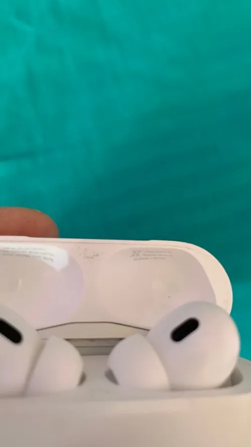 Airpod pro 2 lightning