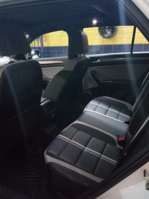 Volkswagen T-Roc 2025 R-Line 