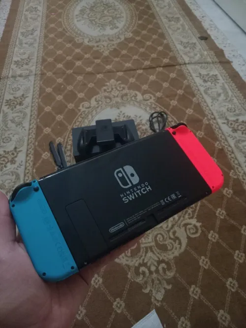Nintendo switch flache 10/10 + 35 jeux
