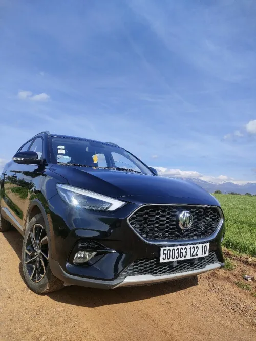 MG ZS 2022 1.5 LUXURY