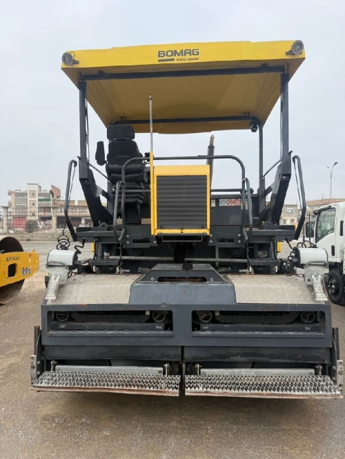 Bomag Finisheur BF 600 C 2014