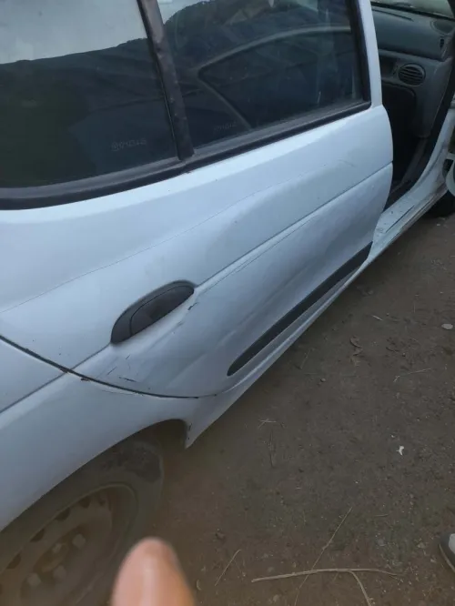 Mégane 1.9 simple Mégane 1997 80%
