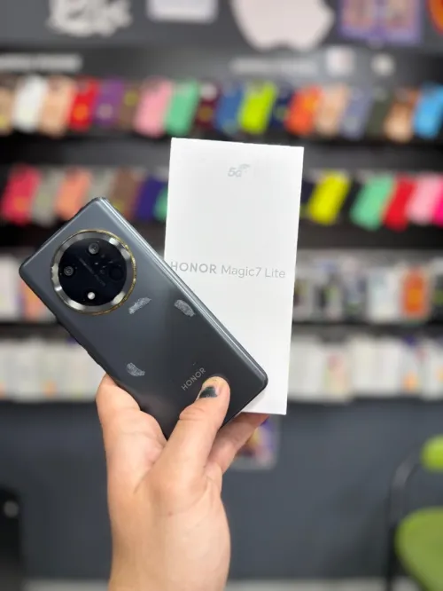 Honor Magic 7 lite 5G 8/256 état neuf