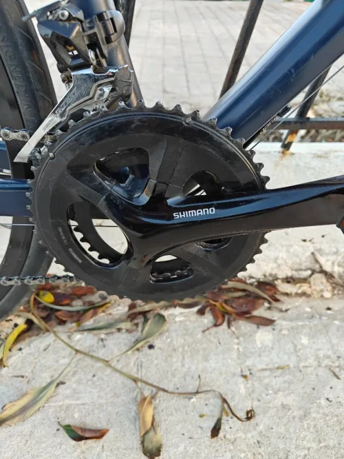 Vélo route Triban RC520 bon état + accessoires