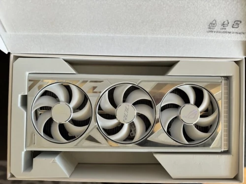 ASUS ROG Strix GeForce RTX 4090 24GB GDDR6X White OC Edition Graphics Card