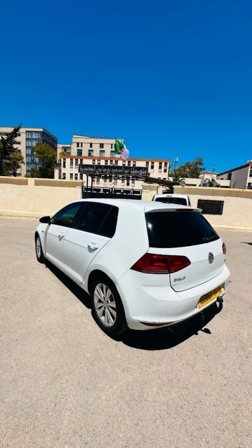 Volkswagen Golf 7 2014 Trendline +