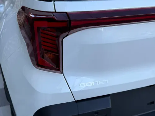 Kia Sonet  2026 Luxury