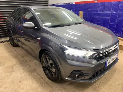 Dacia Logan 2025 Expression