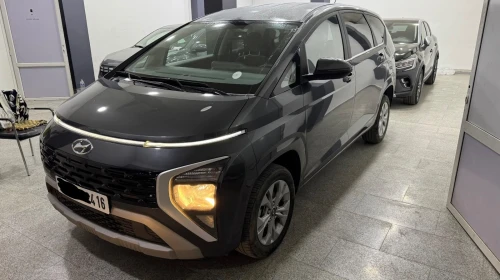 Hyundai Stargazer 2024 7 places