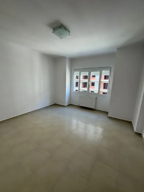 Location Appartement F4 Alger Cheraga