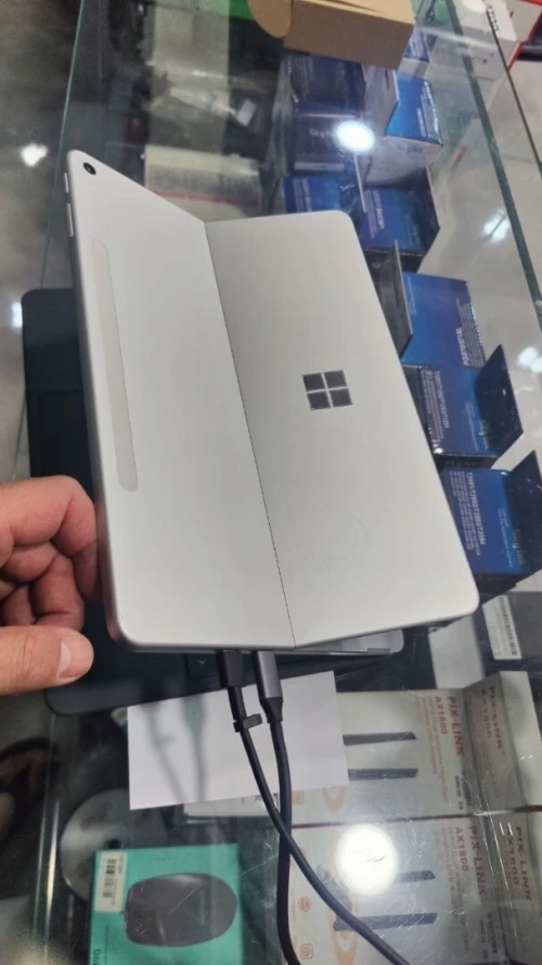 Surface 12Pro 2in1st with Snapdragon