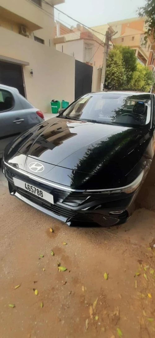 Hyundai Elantra 2025 GLX