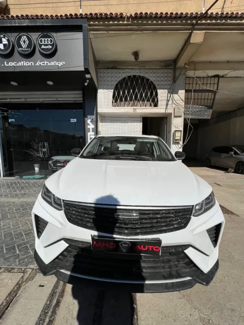 Geely Coolray 2025 basic avec toit