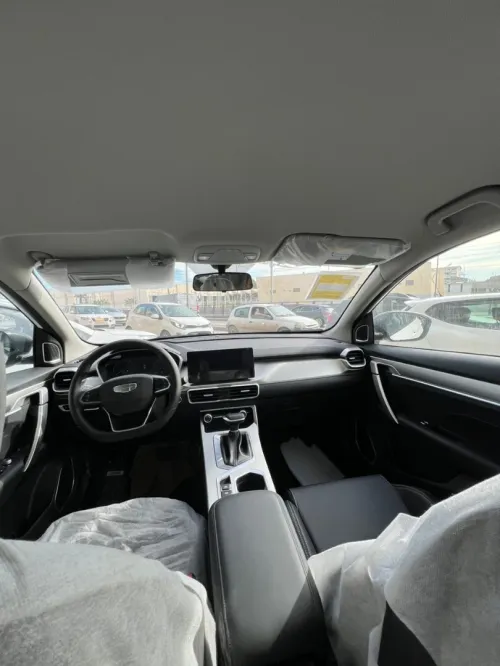 Geely Coolray 2025 BASE