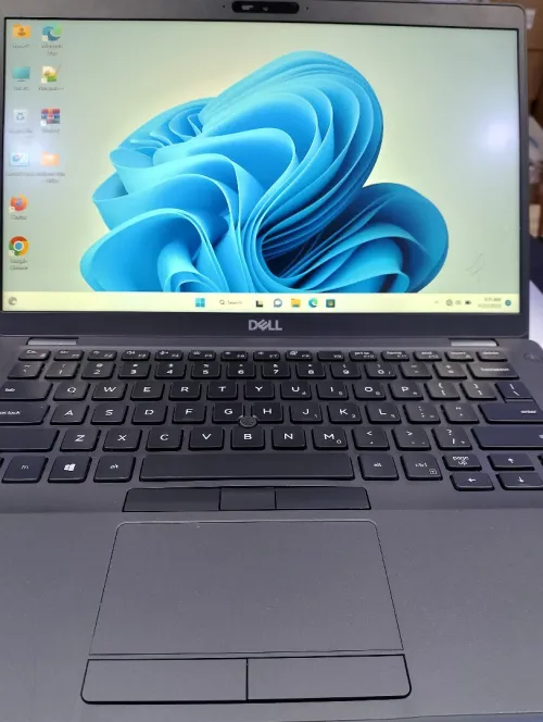 DELL 5400 i5 8 Génération 8GB/16GB RAM 256SSD ECRAN TACTILE