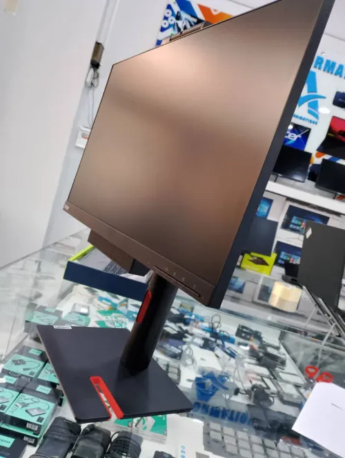 Lenovo All In One Tio24 Gen3 i5 6 generation