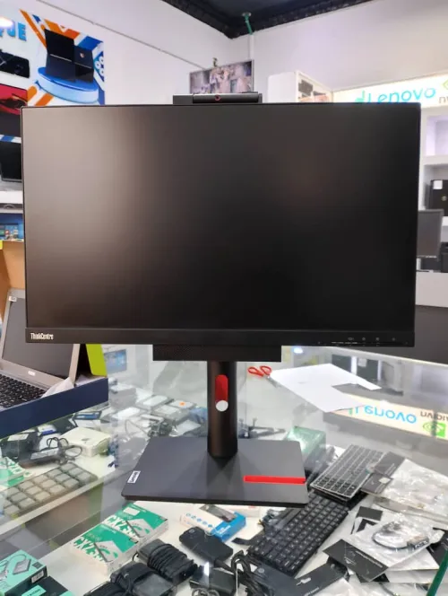 Lenevo All In One ThinkCentre Tio24 Gen3 i5 6 Generatio 16GB Ram