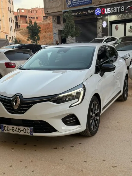 Renault Clio 5  2023 Intense