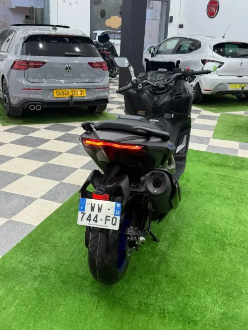 Yamaha Tmax 563 2025