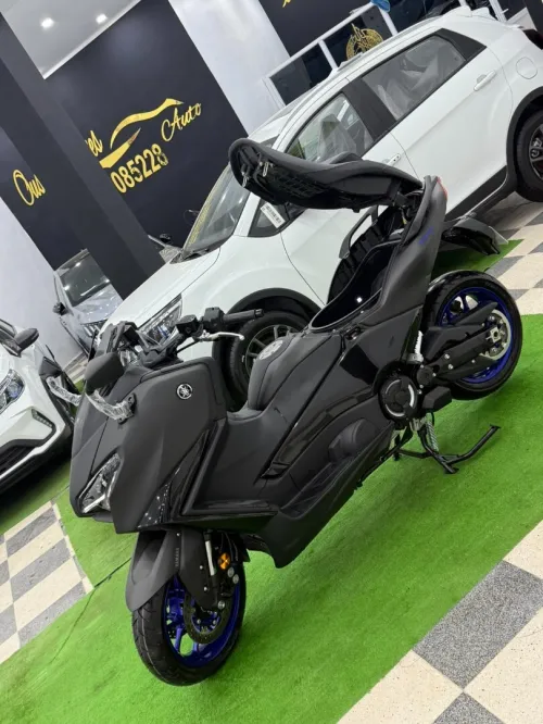 Yamaha Tmax 563 2025