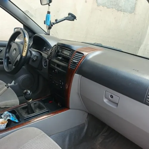 Kia SORENTO 2006 EX